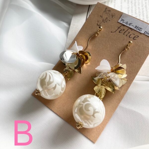 【イヤスタ限定】パール✖Gold アクセ B