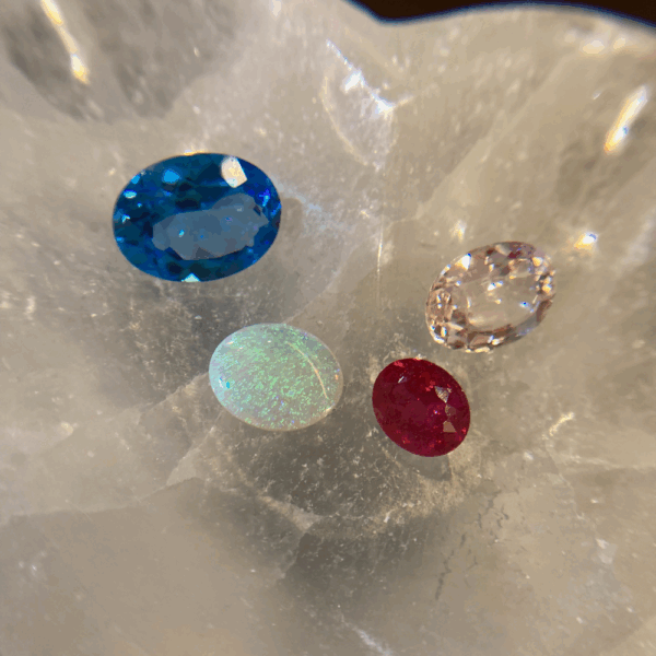 天然石　クンツァイト  ルース 7.16ct