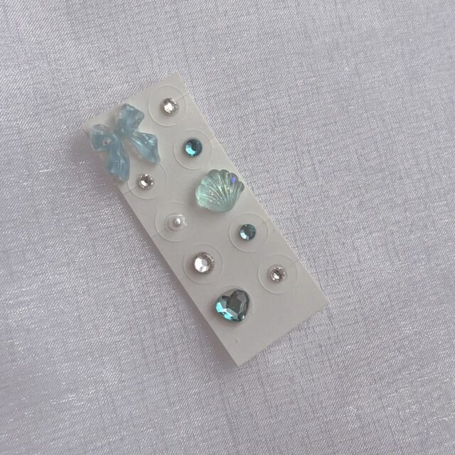耳つぼジュエリー(水色)