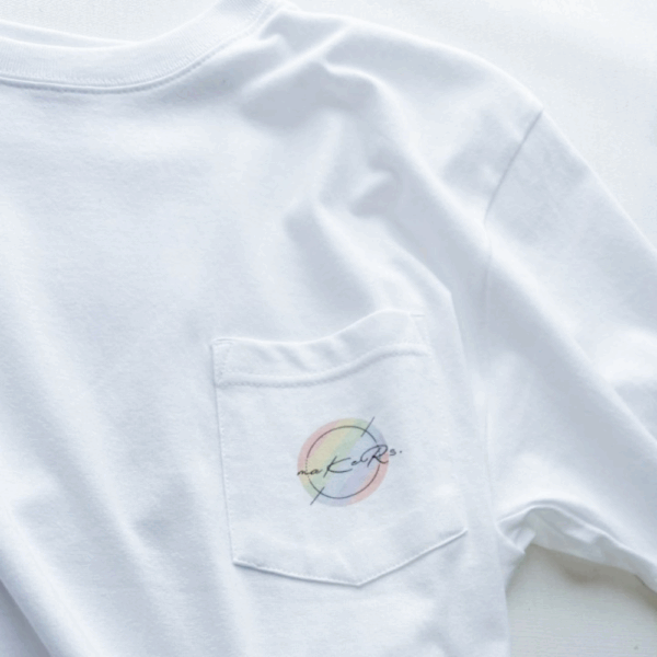 maKeRs.オリジナルロゴTシャツ（ユニセックス S/M）