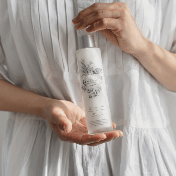 ネロリと月桃のミルククレンジング