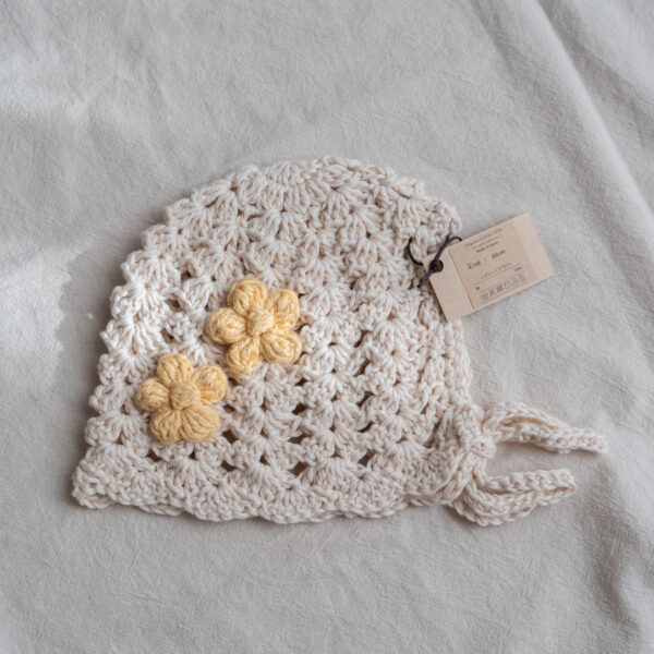 編み物　ボンボンネット　BABY