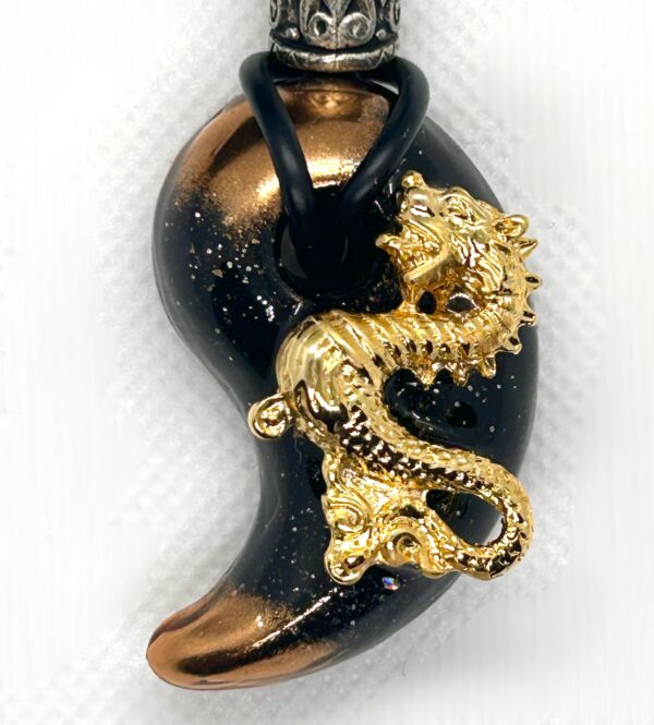 【ぶった斬り会長仕様】勾玉アクセサリー