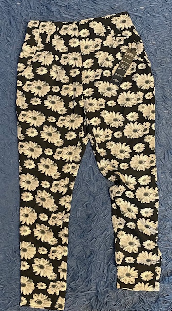 《未使用》花柄パンツ